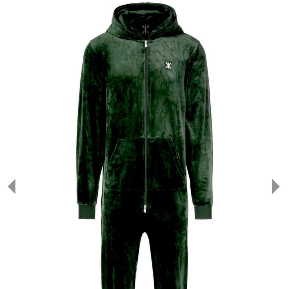 ONEPIECE original velvet emerald green jumpsuit